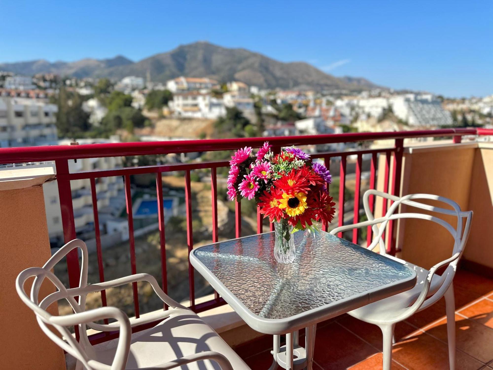 Studio In Costa Del Sol, Sea, Sunshine & Views Fuengirola Extérieur photo
